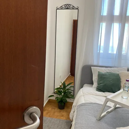 Quarto em Acomodações Particulares Quarto Mirante Do Tejo